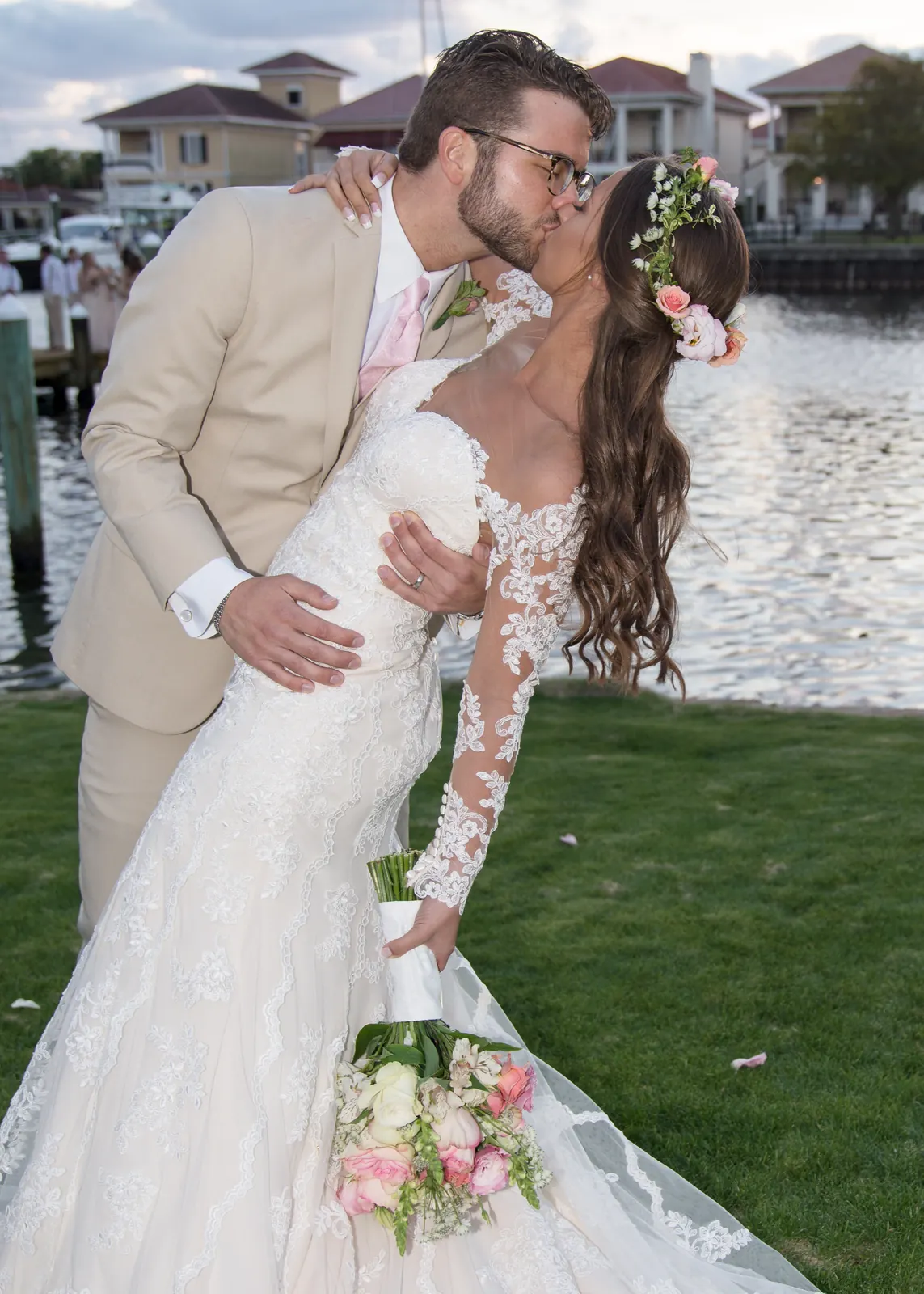 Kat & Christian, photo 3