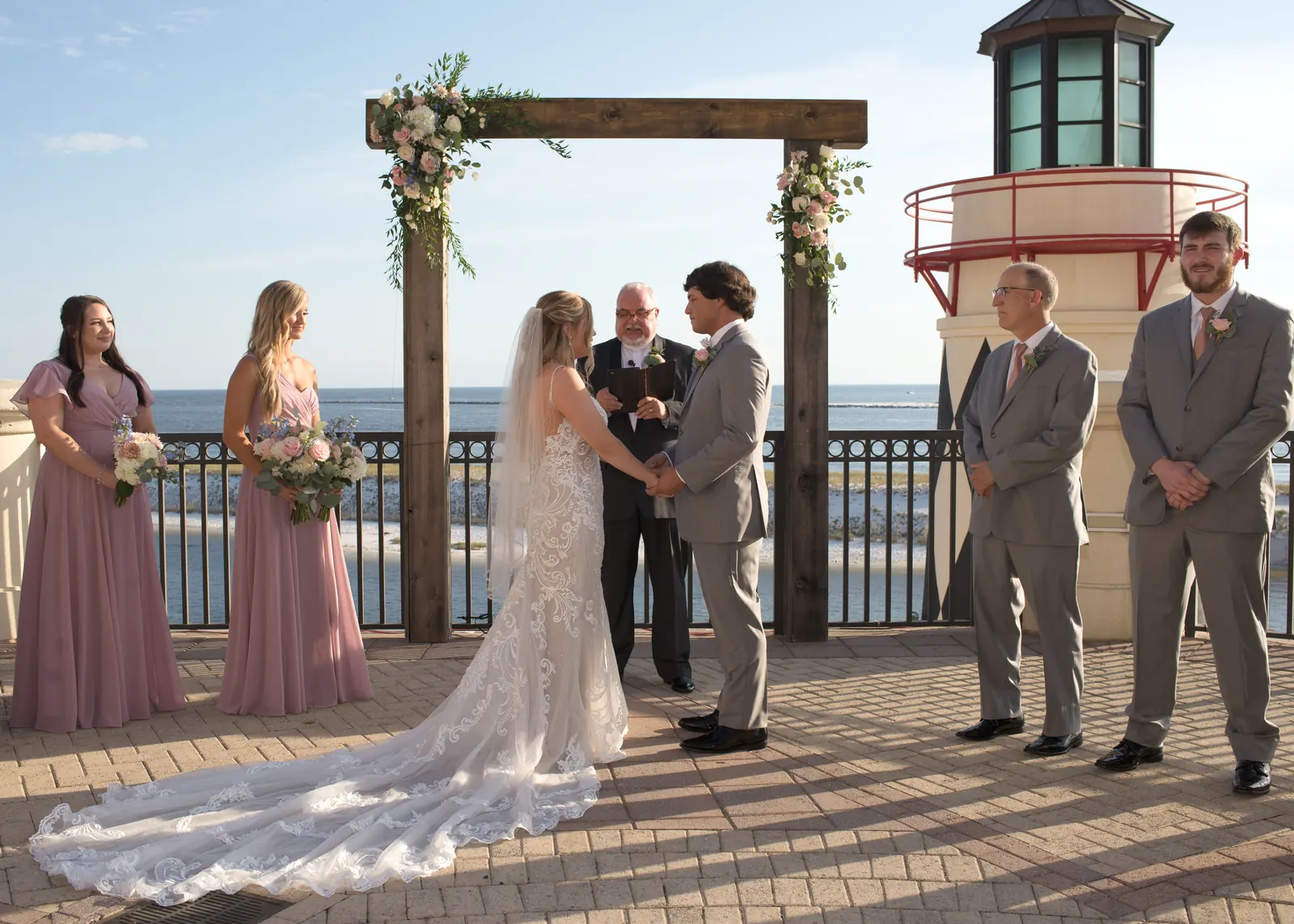 Mr & Mrs Ballard, photo 10