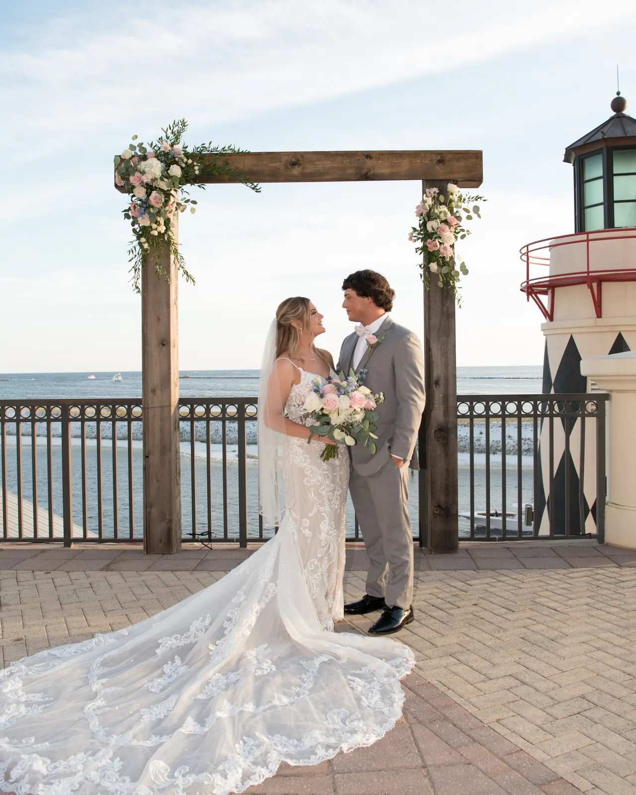 Mr & Mrs Ballard, photo 15
